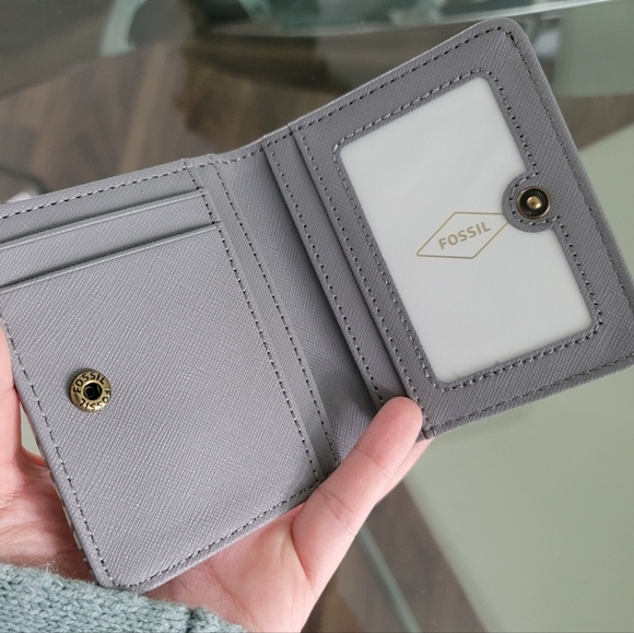 Fossil Little Wallet - Picture 3 of 5